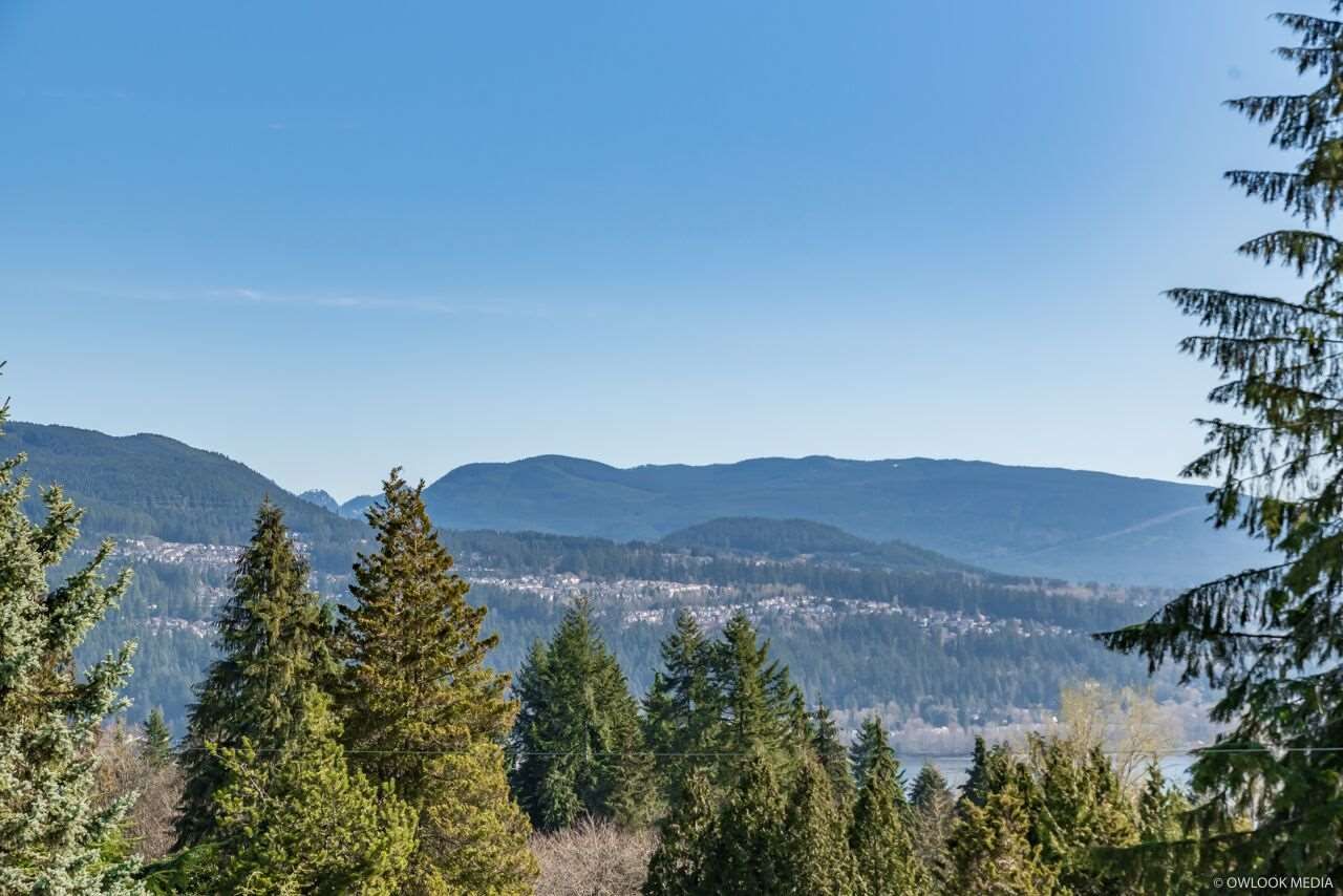 I have sold a property at 1025 TUXEDO DR in Port Moody
